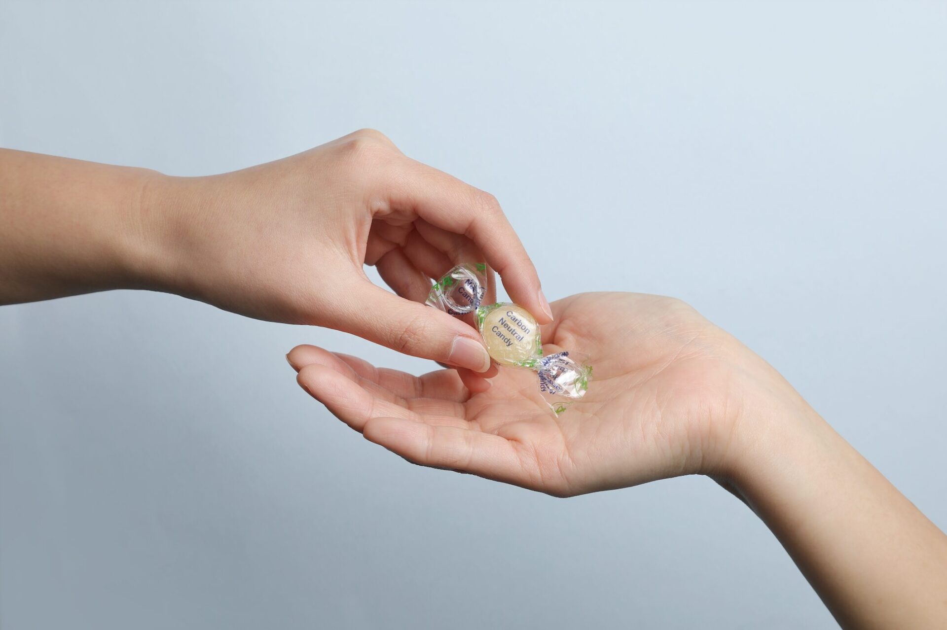 カーボンニュートラルな飴？企業ノベルティ｜にも使えるユニークな飴が登場イメージ画像