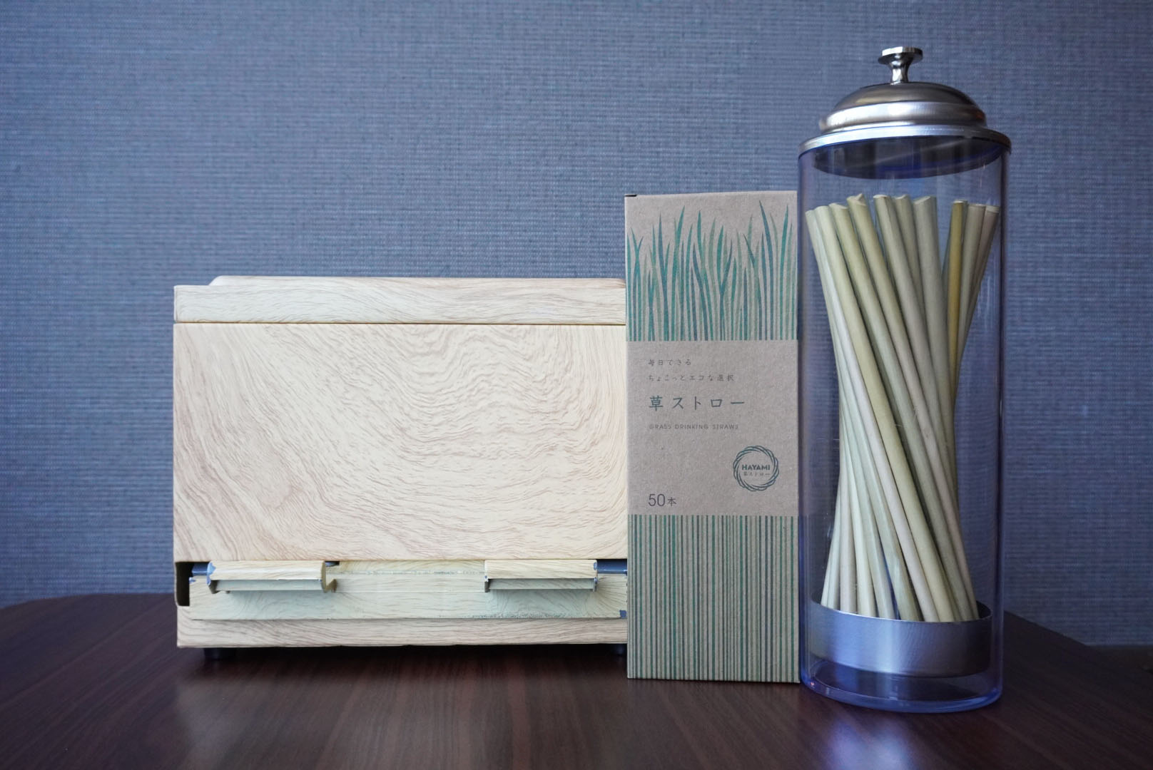 使用済ストローがペンギンの巣に！｜博多エクセルホテル東急のリユースプロジェクト