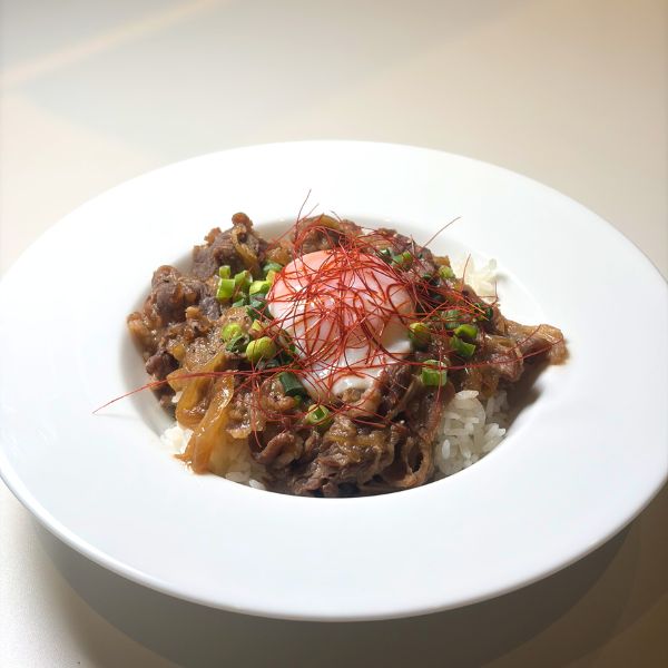 ウマミタクラミ、寄付につながる｜限定ランチ「フェアトレードセット」が登場イメージ画像