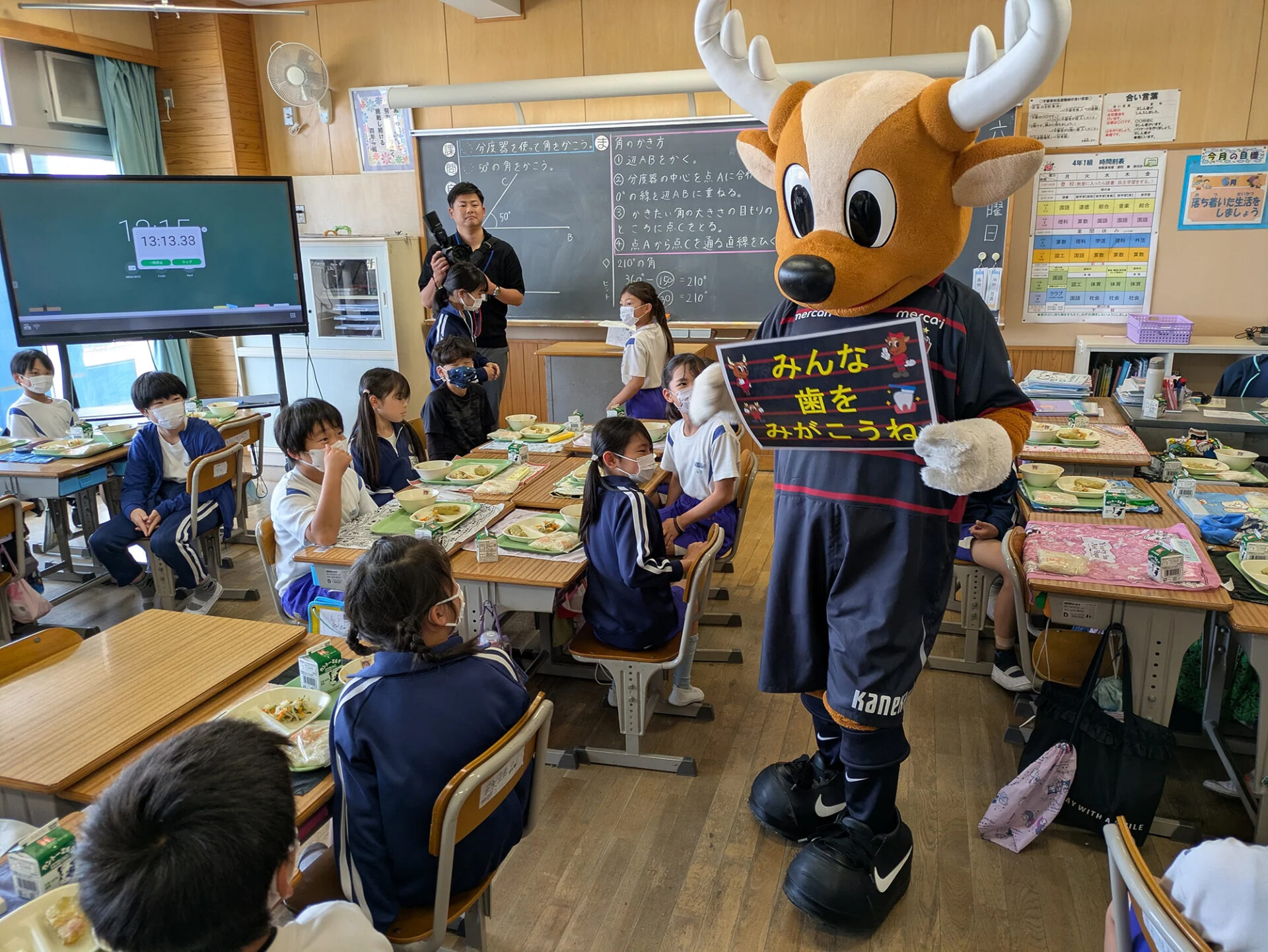 鹿島アントラーズ、ホームタウンの子どもたちの歯を守る｜「オーラル特別出張教室」をスタートイメージ画像