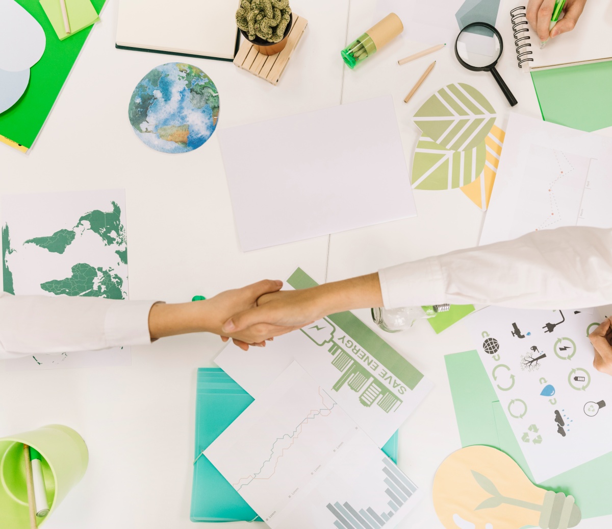 ESG・SDGs・CSRの違いとは？｜使い分けや定義を解説イメージ画像